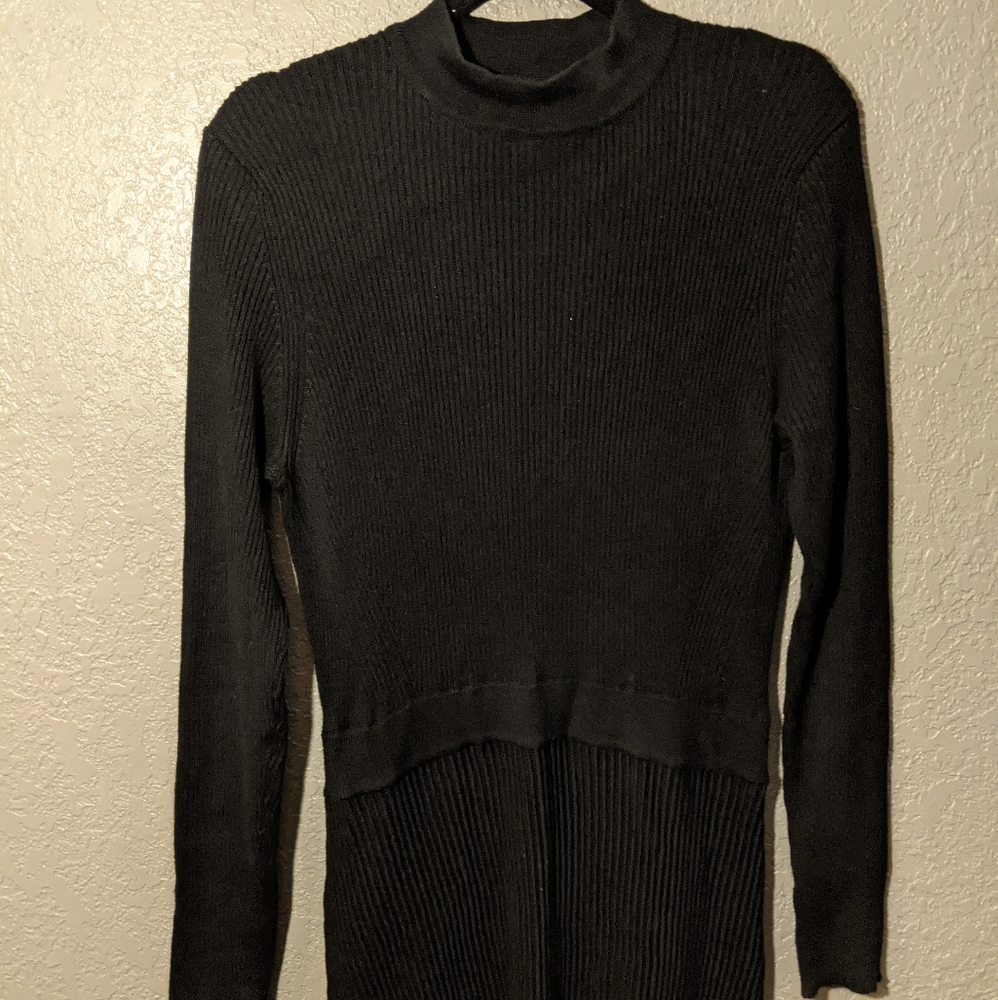 Limited Black Ribbed Dress